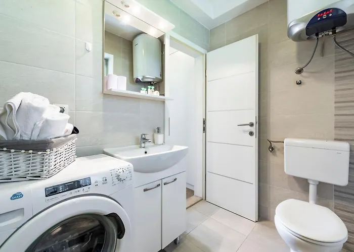 Charming Ines Apartman *