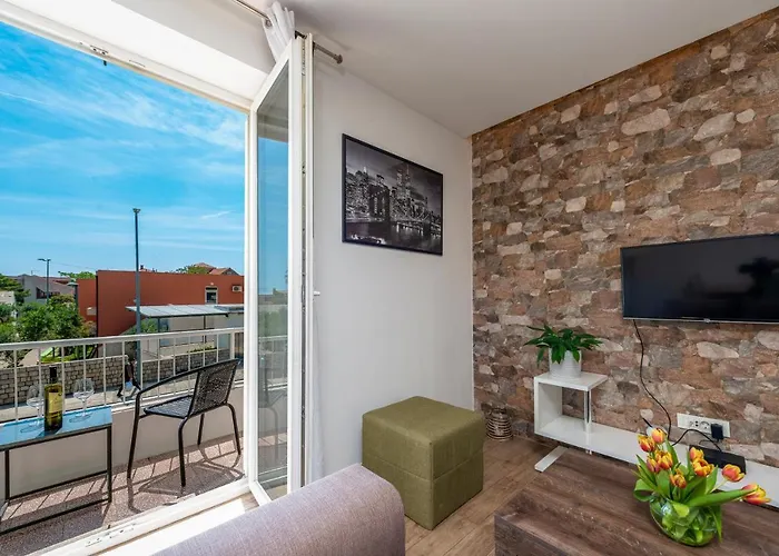 Apartment Charming Ines